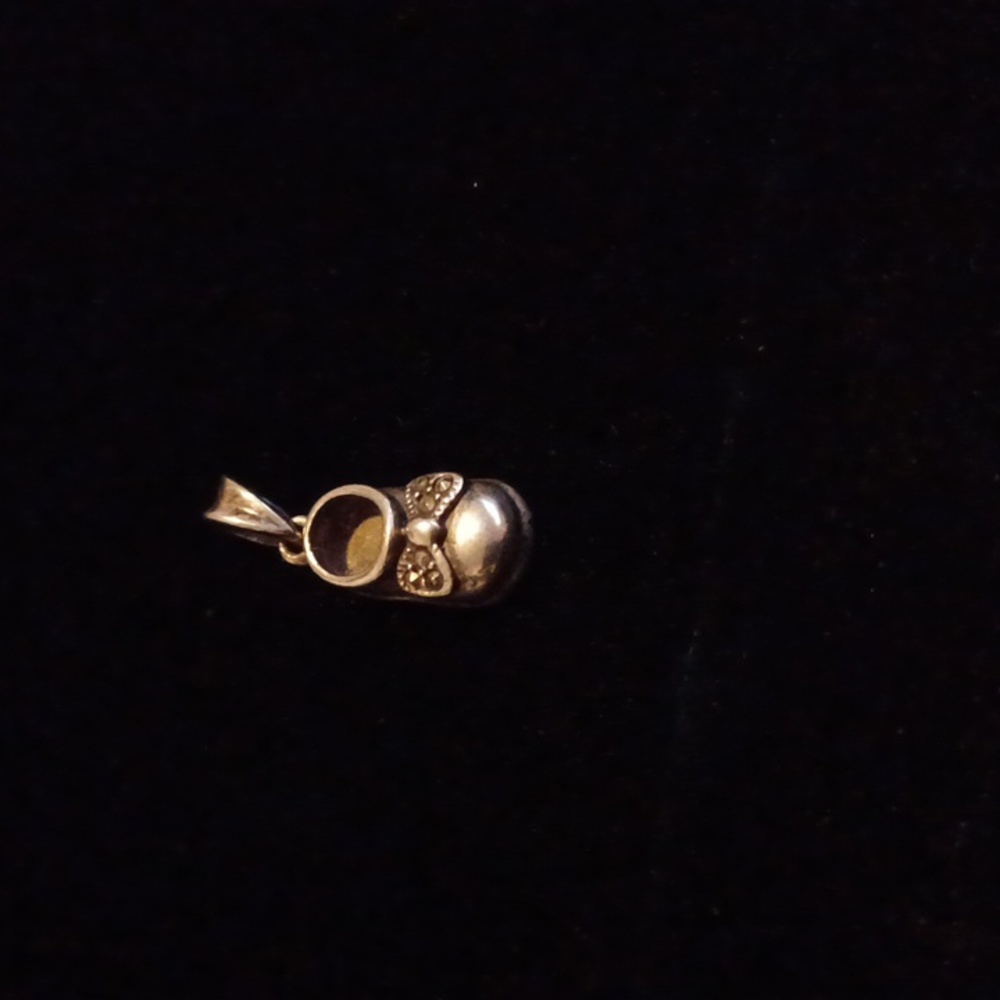 Pendant 9.25 Sterling Pendant